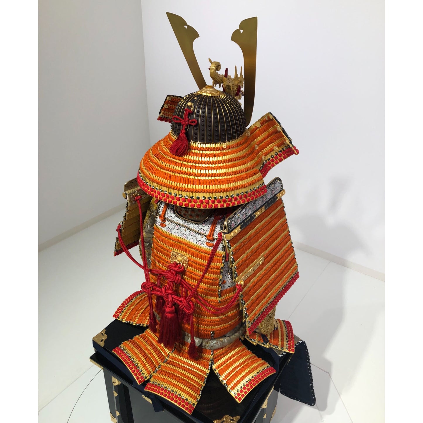 【O-006】scarlet Thread Odoshi / Gold Kozane Armor