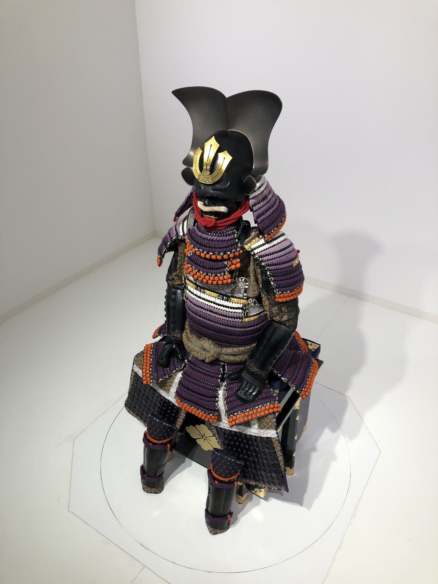 【O-011】Deep Purple Odoshi / Haramaki Ozane Armor / Ninotani Helmet