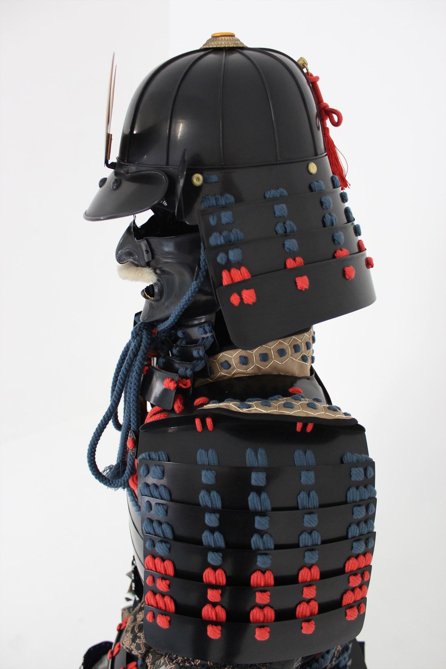 【O-055】Navy Blue and Red Thread Odoshi / Munatori Black Armor / Junikensuji Helmet