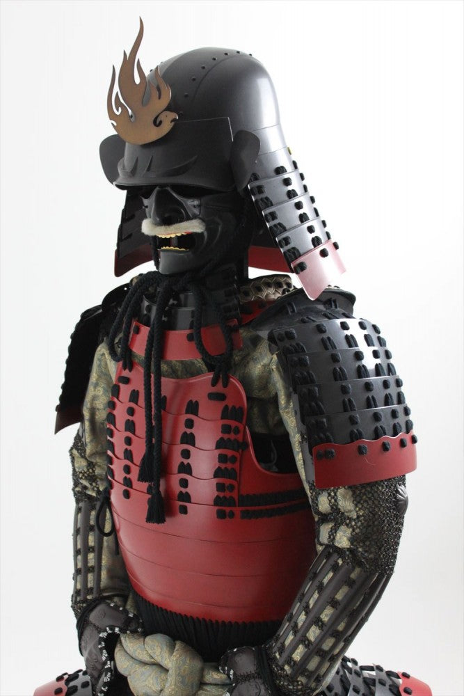 【O-067】Black Thread Odoshi / Mountain Trail Pattern Armor