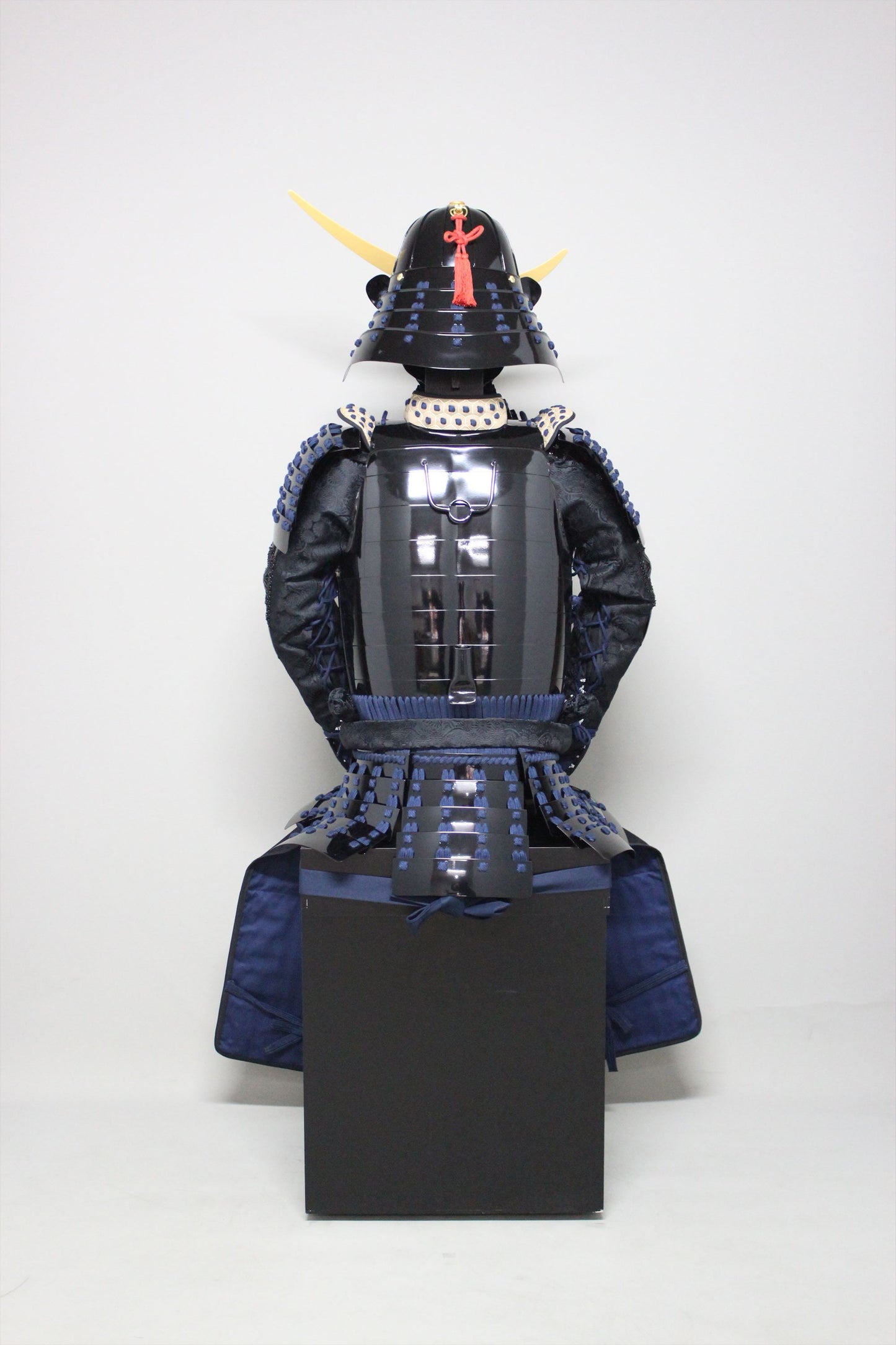 【O-074】Dark Blue Thread Odoshi / Dragon Cloud Armor