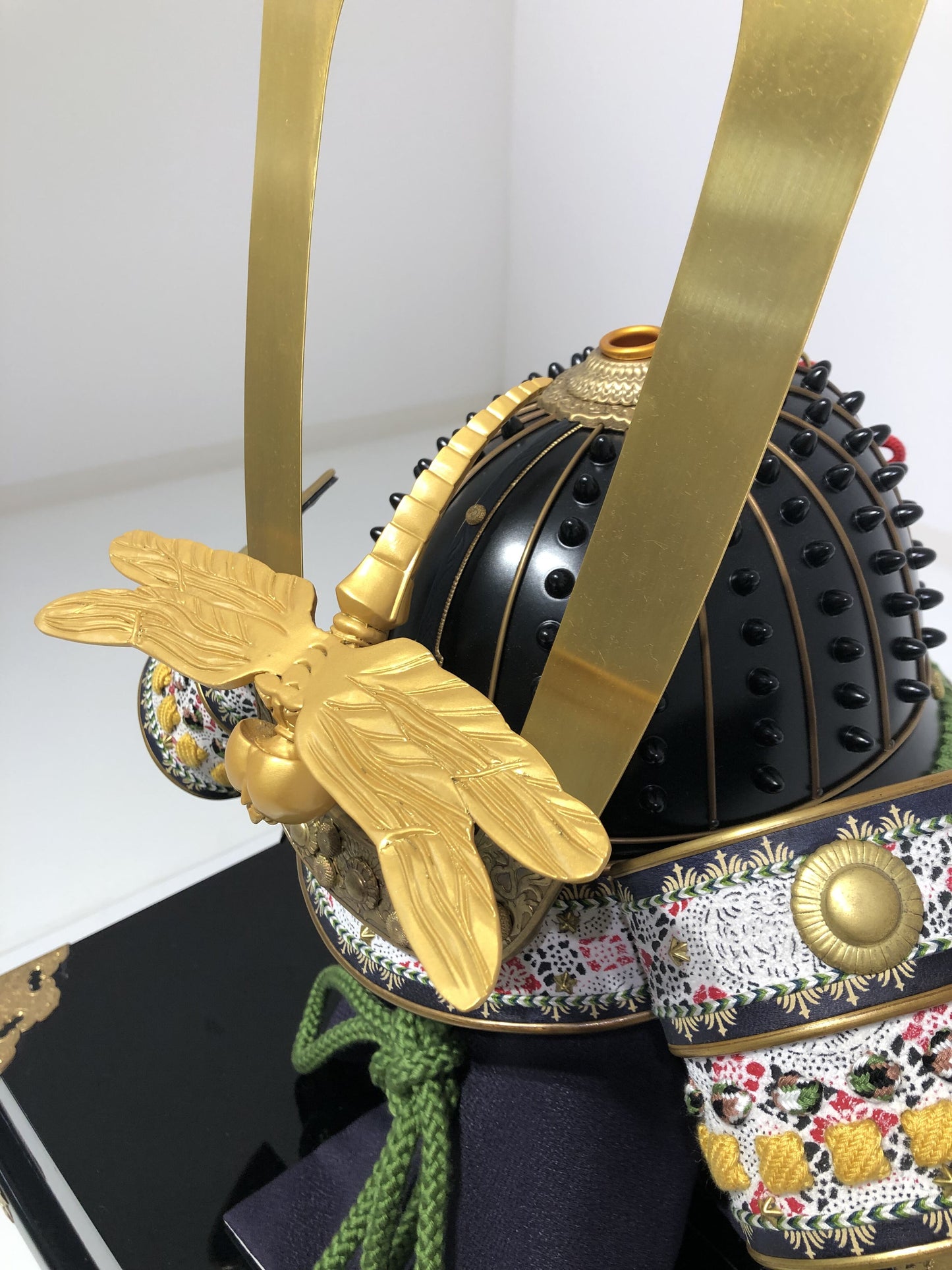 【O-027-K】蓬糸威菱綴二枚胴具足(兜のみ)