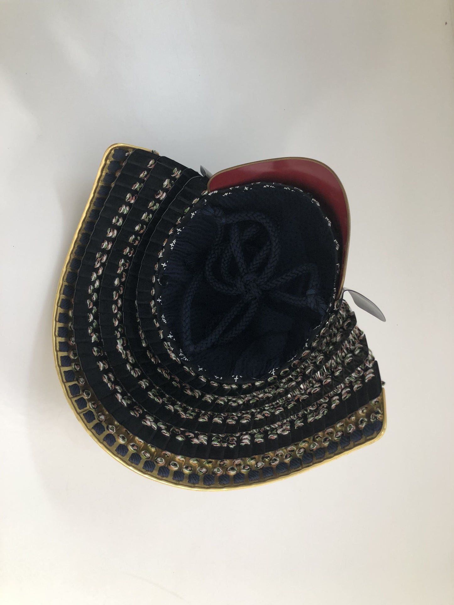 【O-031-K】樫鳥糸威二枚胴具足(兜のみ)