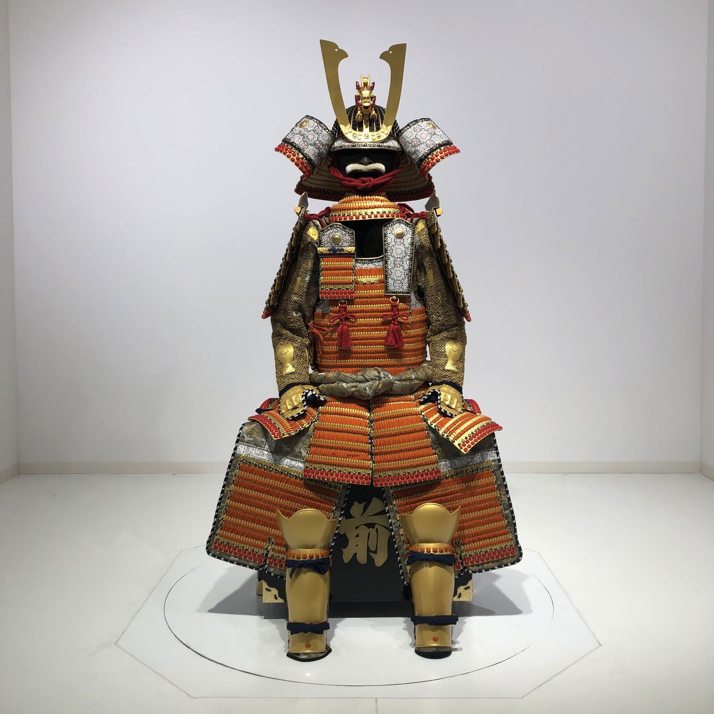 【O-006】scarlet Thread Odoshi / Gold Kozane Armor