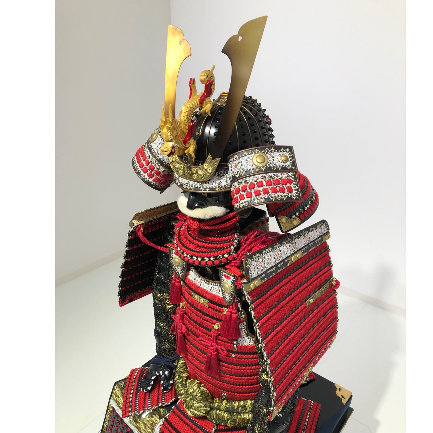 【O-014】Red Thread Odoshi / Kebiki Armor